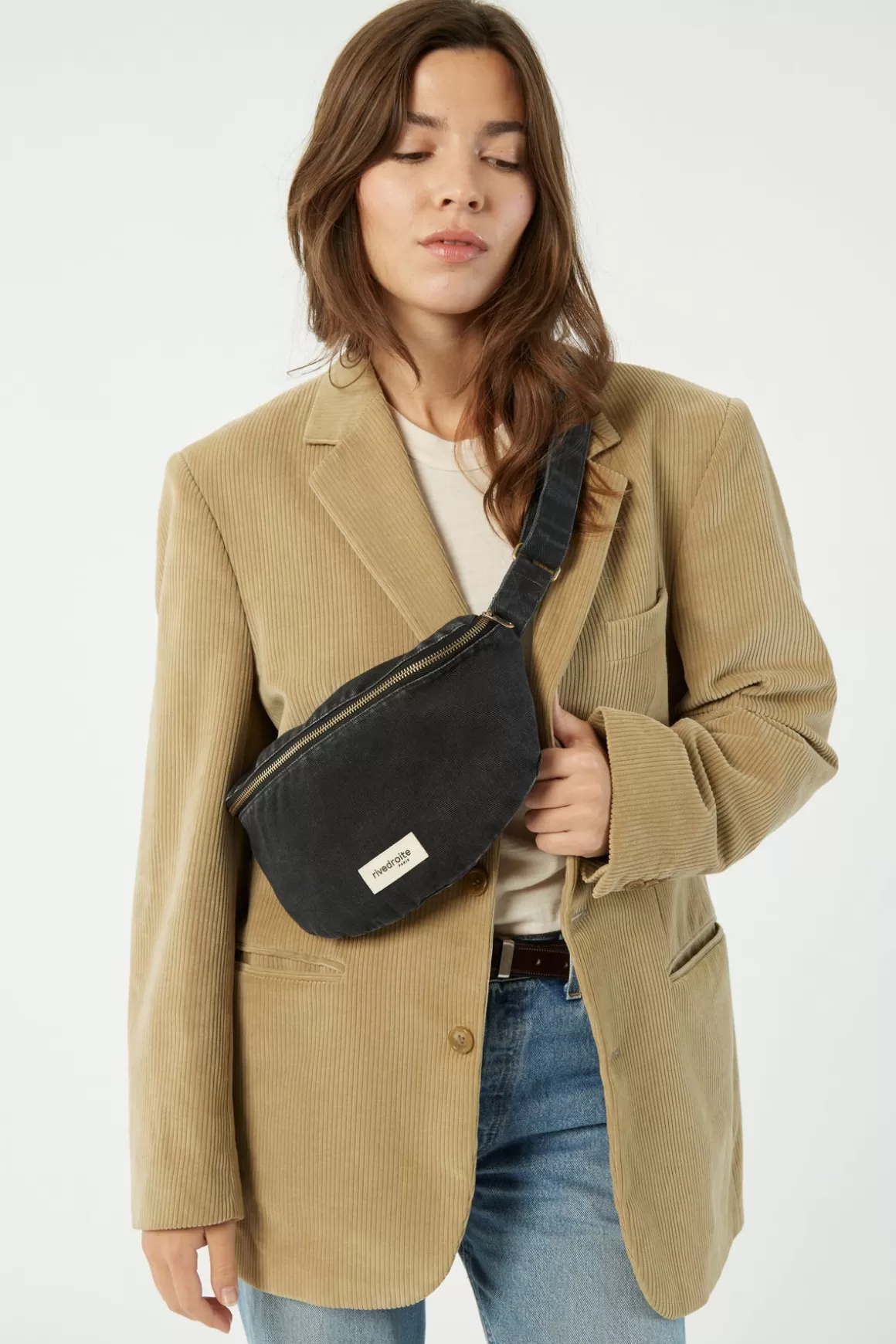 Store Custinelesacbanane Fall 24 | Sacs Bananes